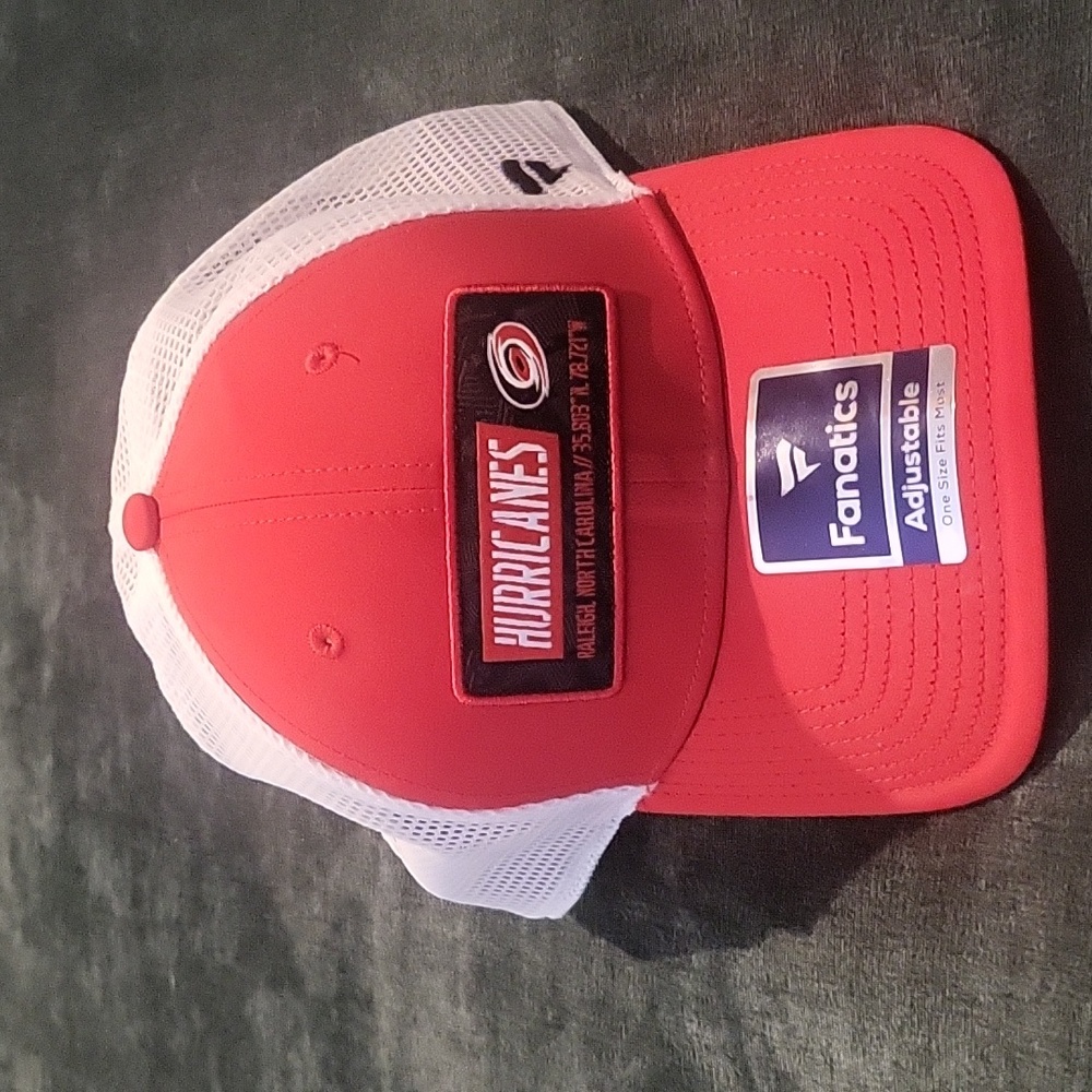 Carolina Hurricanes Hat - NWTs - red and white - one size fits most